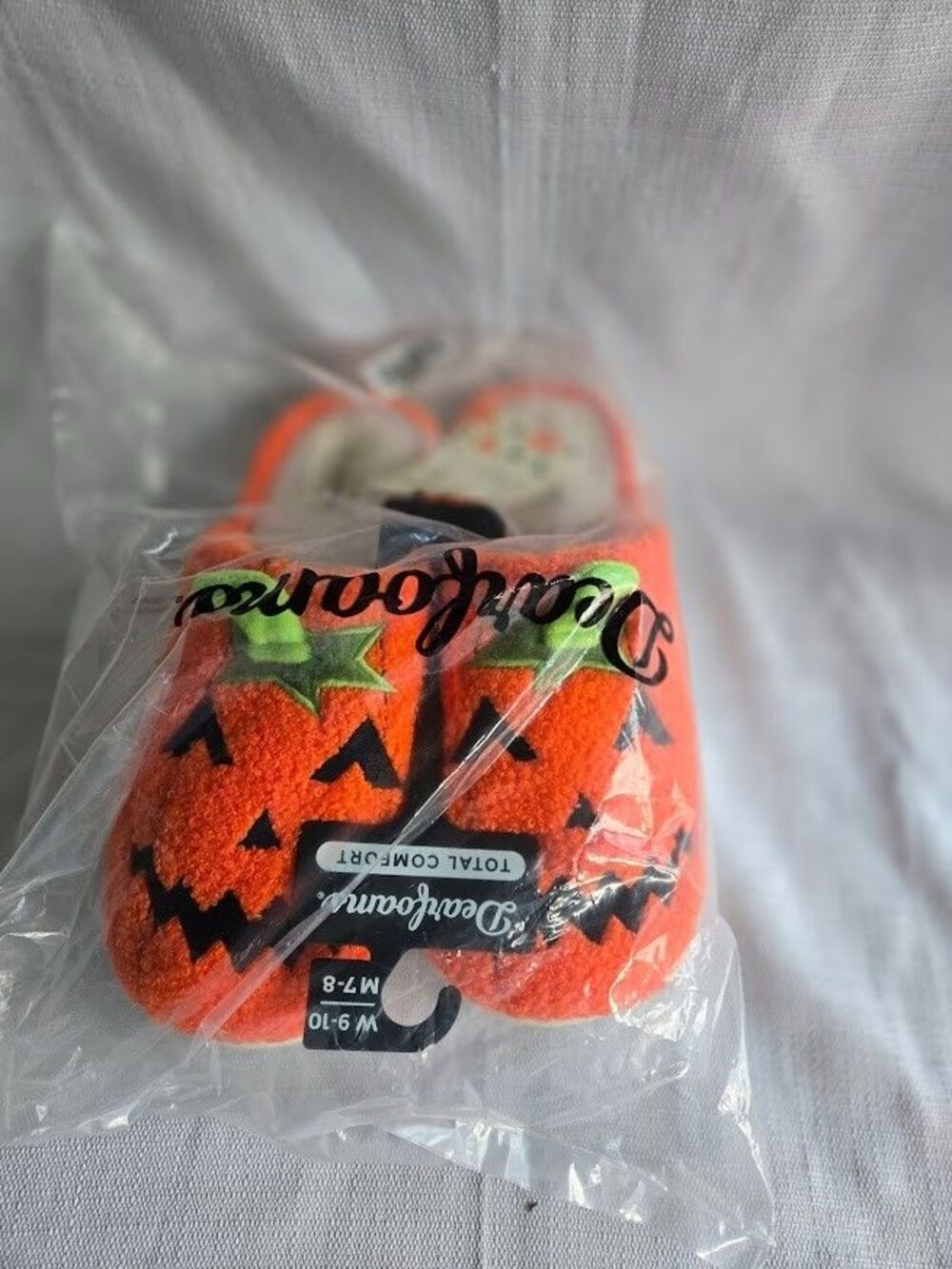 Dearfoams Unisex Halloween Pumpkin Scuff Slippers - Mens 7/8 -Womens 9/10 NEW - Picture 3 of 5